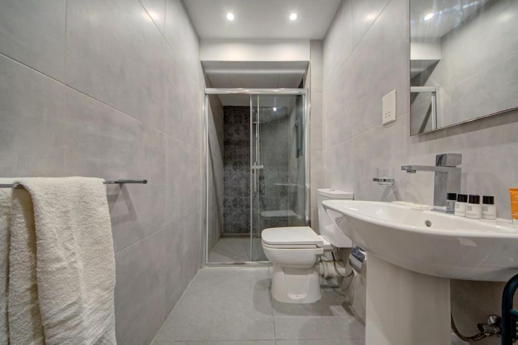Vallettastay - Orangerie Two Bedroom Apartment 301 Kültér fotó